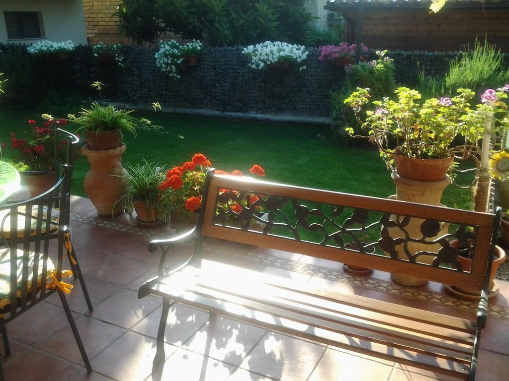 Bed and Breakfast Casa Del Girasole Genazzano Exterior foto