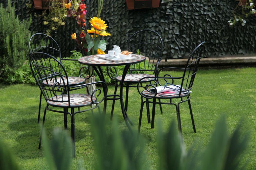 Bed and Breakfast Casa Del Girasole Genazzano Exterior foto